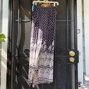 Billabong Maxi Skirt with pockets